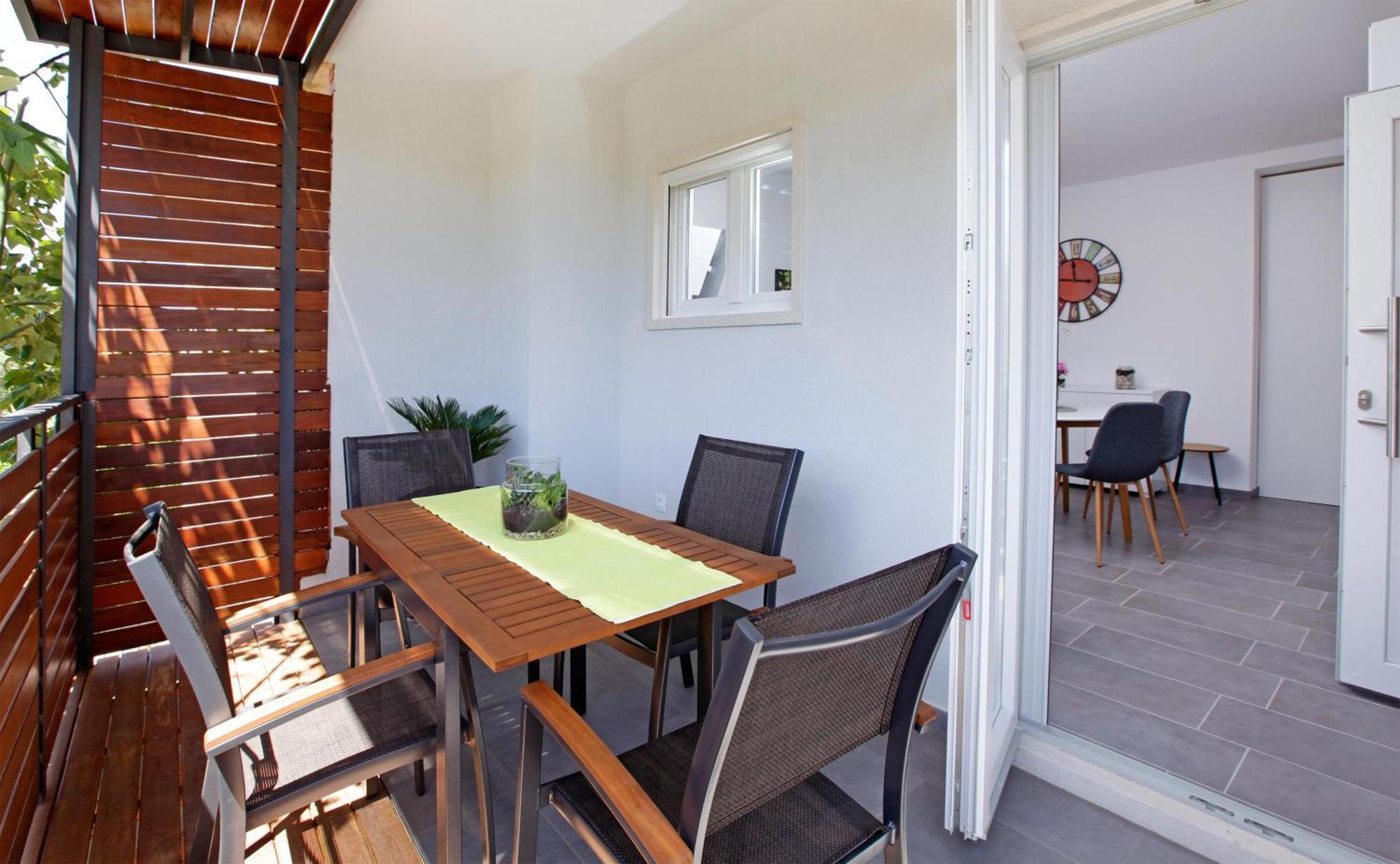 Santa Cruz Apartments Supetar Eksteriør bilde